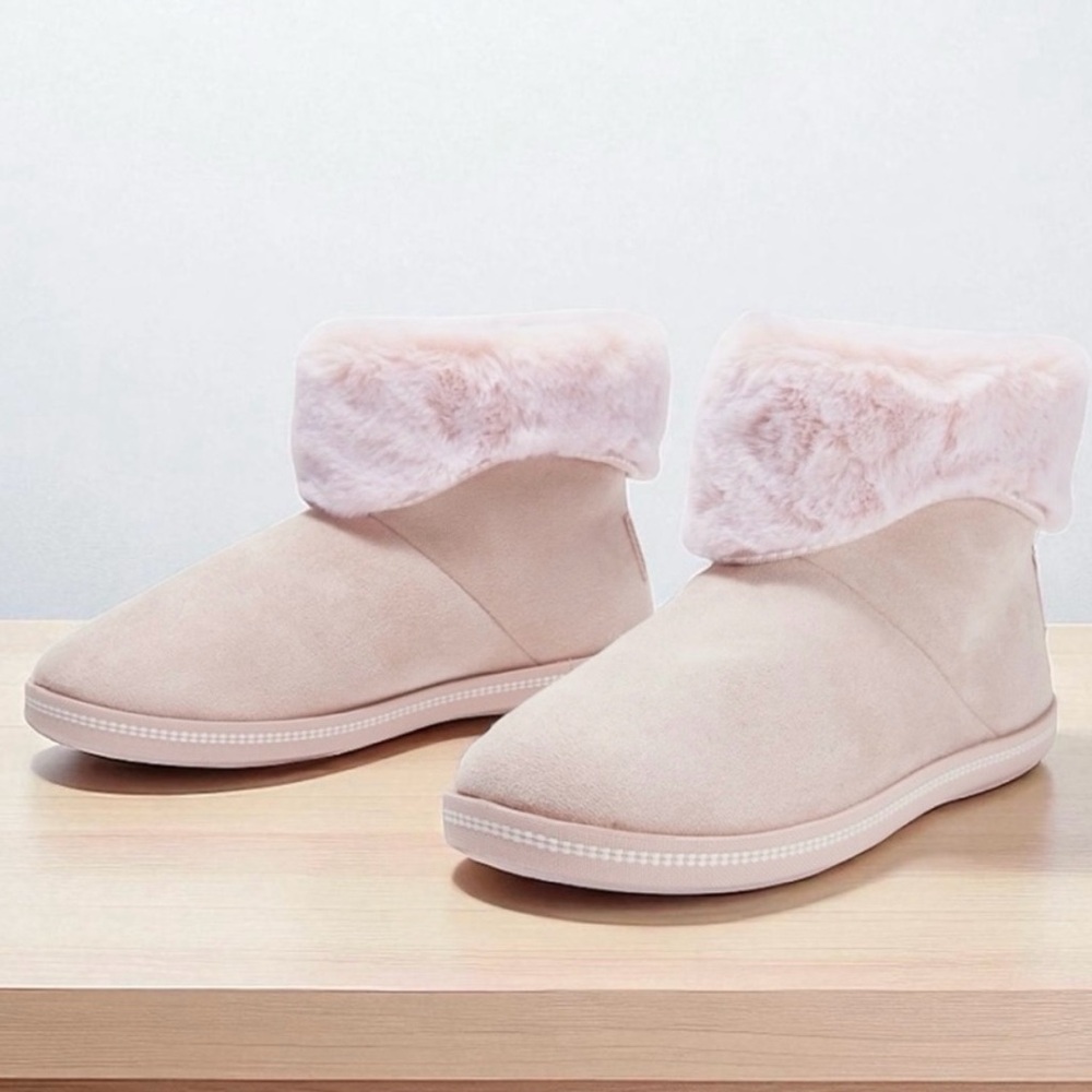 Skechers Cozy Campfire Boots Faux Fur Blush Pink NWT